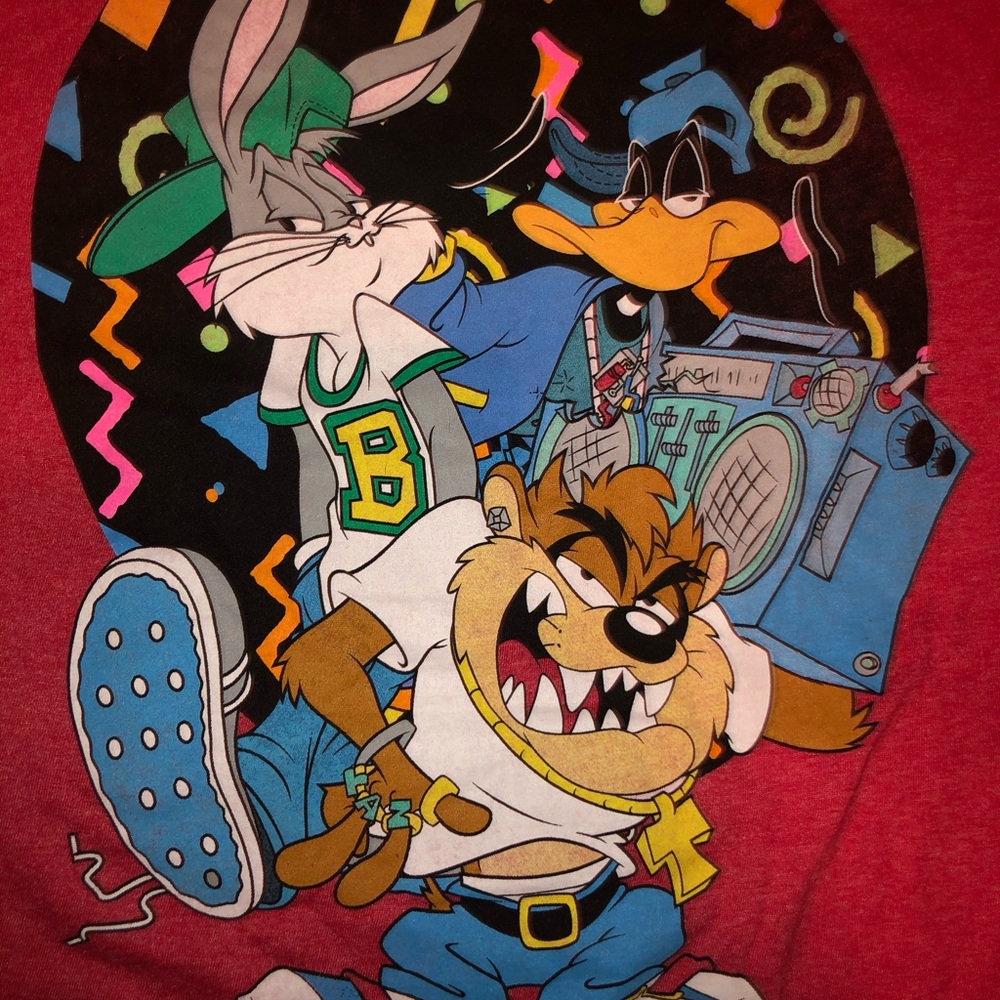 Looney tunes tee